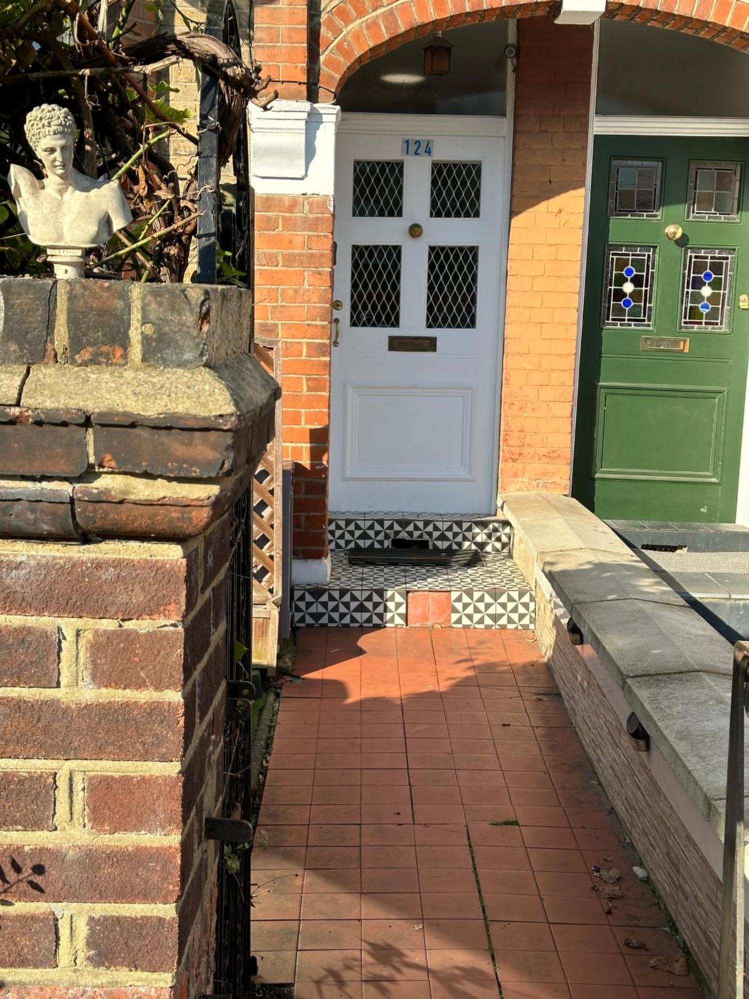 Stunning One Bedroom Studio Flat London Exterior photo